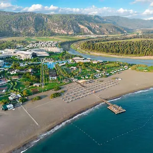 5* Resort Hilton Y